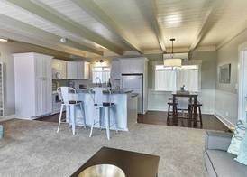 Pleasant Inn 4