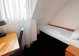Garner Hotel Stuttgart - Zuffenhausen by IHG 3