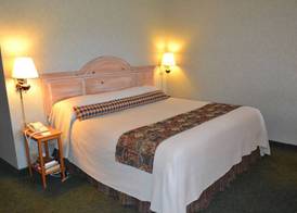 Crooked River Lodge 4