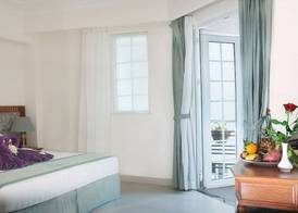 Pavillon Garden Hotel 5