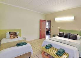 Komati River Chalets 3