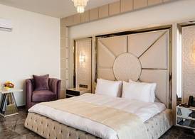 Royal Palace Hotel 5