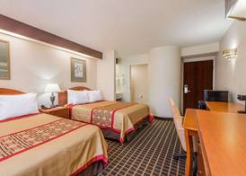 Days Inn by Wyndham Yadkinville 5