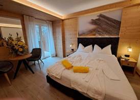 Gloria frontlake Park Hotel 4