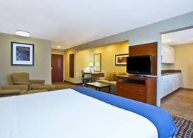 Holiday Inn Express & Suites WABASH by IHG 4