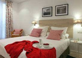 Feelathome Madrid Suites Apartments 5