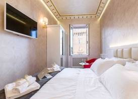 Piazza Venezia Luxury Suite 4