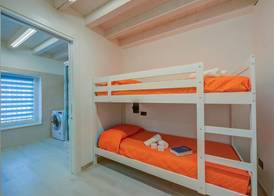 Tulipano Apt - Palazzo Palermo 1817 A/c, 2br, Sleeps 4 5