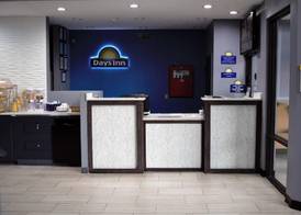 Days Inn by Wyndham Montgomery 2