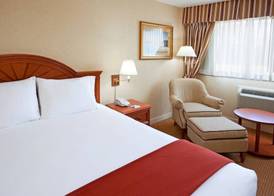 Five Towns Inn - JFK Airport 5
