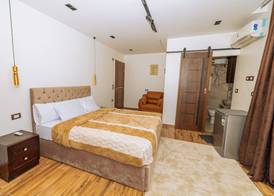 White Pyramids inn 3