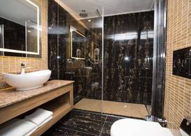 Sky Business Hotel 4