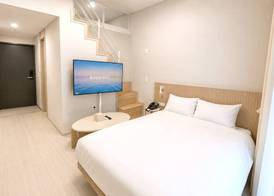 UH FLAT The SOKCHO 4