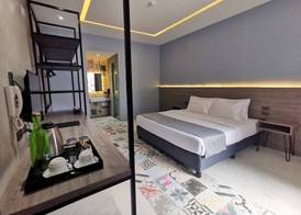 Zenvea Hotel 5