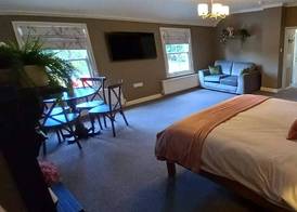 The Buck Hotel 2
