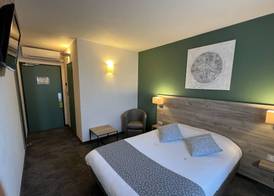 Brit Hotel Saumur 4