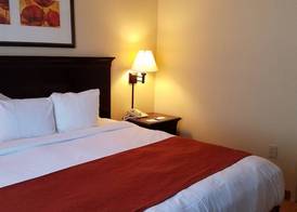 Country Inn & Suites by Radisson, Lexington, VA 3