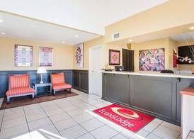 Econo Lodge Inn & Suites Lodi - Wine Country Area 5