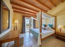 Pula Suites Boutique Resort 3