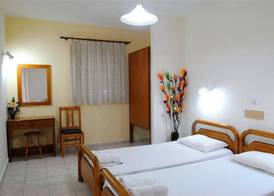 Nikos 2 Studios & Apartments 2