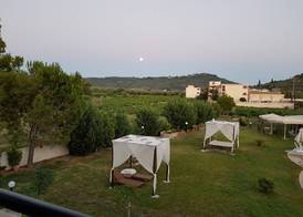 Eleni's Garden & Castello Suites 3