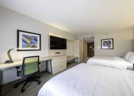 Holiday Inn Express & Suites STAUNTON by IHG 5
