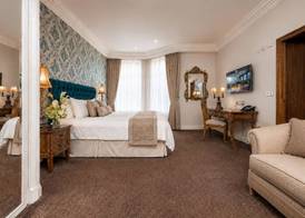 Ashburn Hotel 4