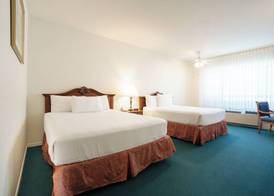 The Monarch Resort 5