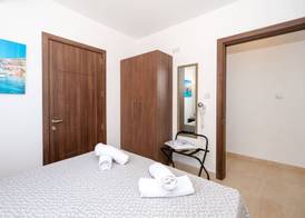 Islet Seafront Apartment Corner Terrace 2