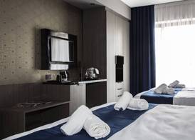 The District Hotel 3
