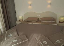 Afroditi Studios & Villas 4