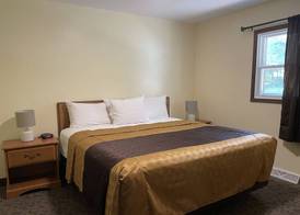 All Star Inn & Suites 5