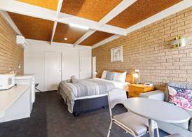 Baronga Motor Inn 5