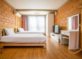 Red Clay Pension 4
