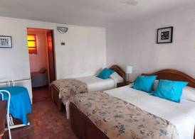 Hotel Jardín del Lago 4