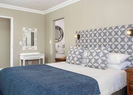 Harbour Club 5