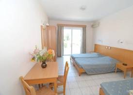 Iris Hotel 4