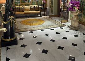 Hotel Plaza Athenee 3