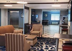 Microtel Inn & Suites by Wyndham Michigan City 3
