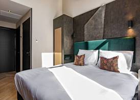 Monument Hotel 3
