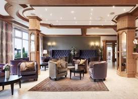 Burghotel Am Hohen Bogen 5