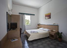 Sunrise Studios in Perissa 5