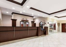 Ramada by Wyndham Weyburn 3