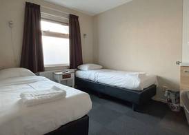 VISSERSLUST Rooms, Apartments and Houseboats 4
