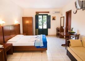 Kyra Panagia Hotel 4