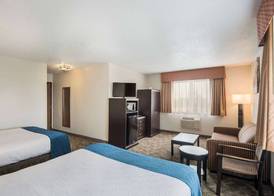 Best Western Mount Pleasant Inn 4