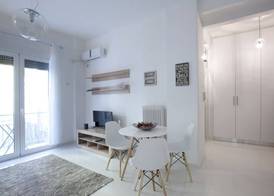 Victoria Square, Cozy and Stylish Apartment 2
