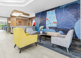 Holiday Inn Express & Suites FLORENCE NORTHEAST by IHG 4