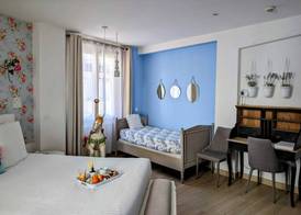 Hôtel Mademoiselle 5