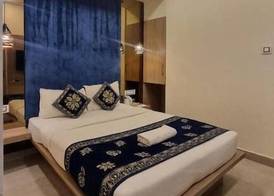 Hotel Beachfront Couple &Family Friendly 5